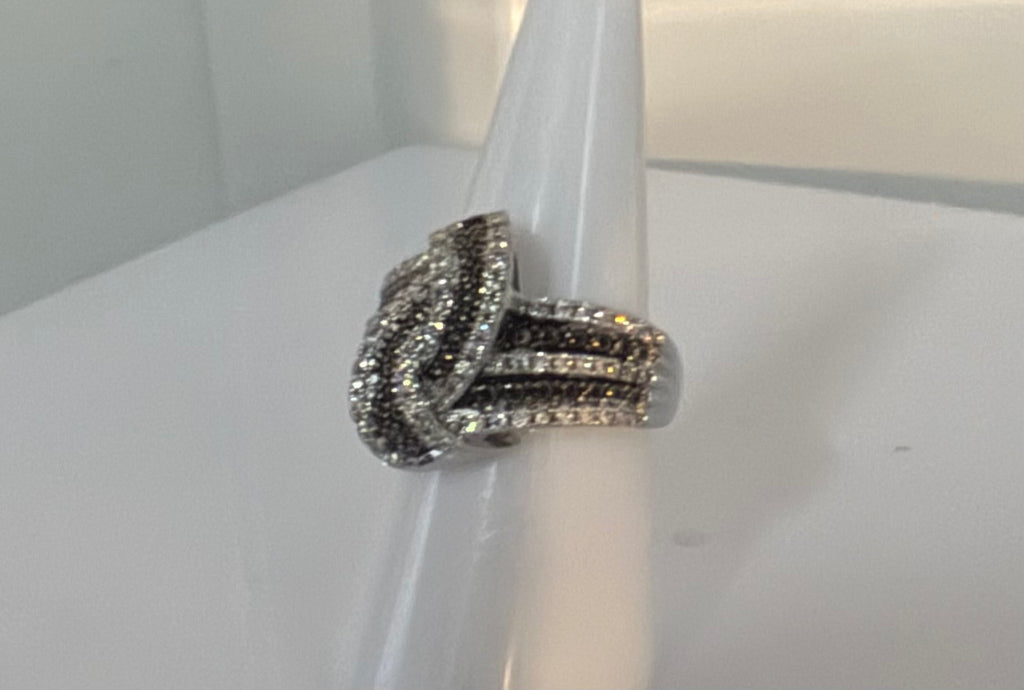 EXQUISITE INLAY ZIRCONIA RING SIZE 8