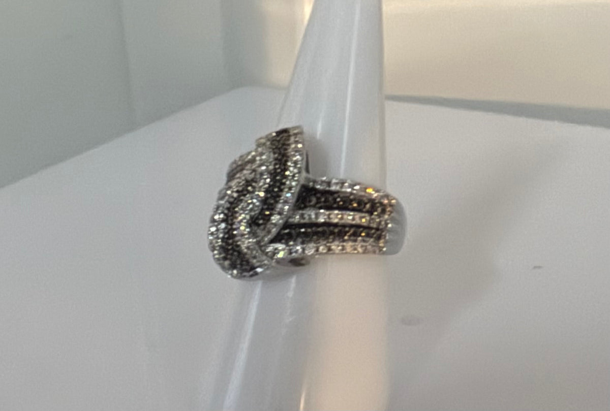 EXQUISITE INLAY ZIRCONIA RING SIZE 8