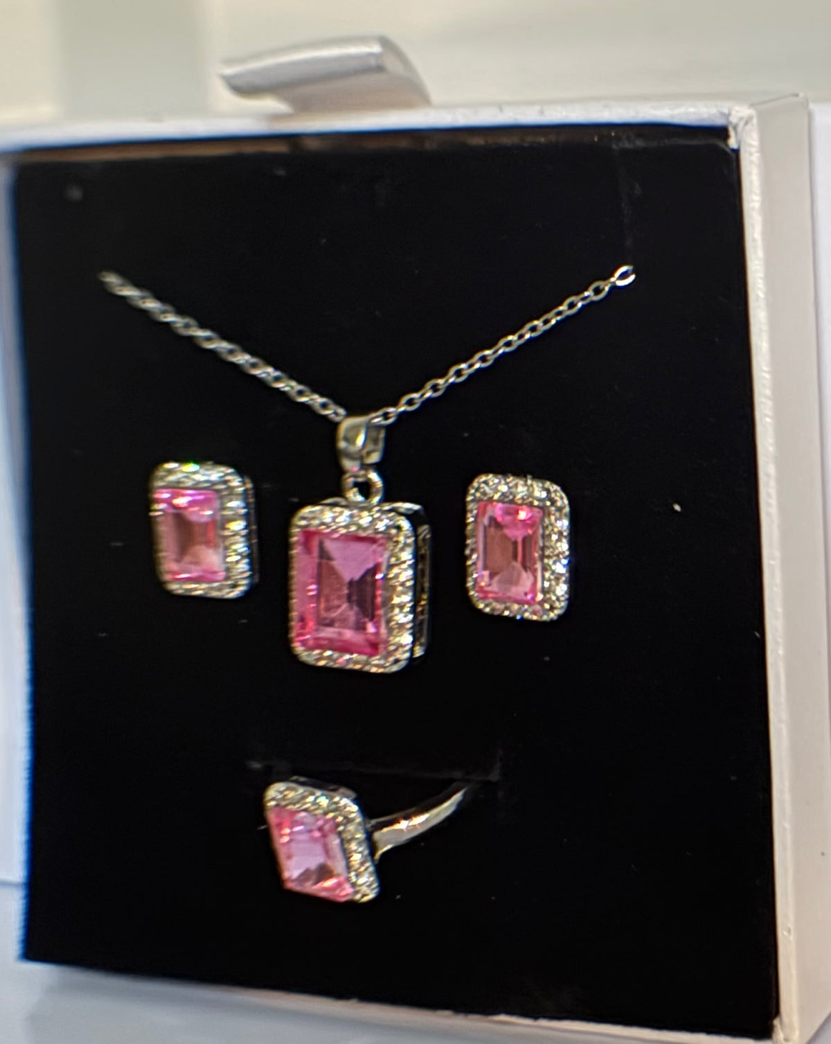 SQUARE PINK SPARKLE JEWELRY SET