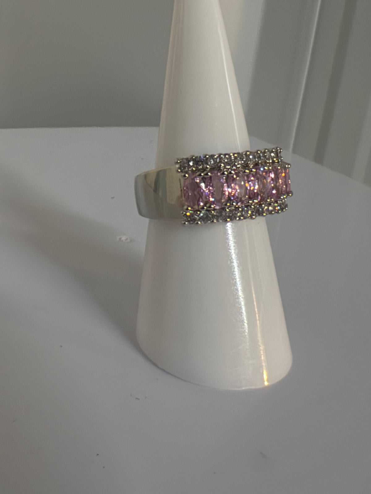 CLEAR CUBIC SYNTHETIC ZIRCONIA WAVE BAND SIZE 7
