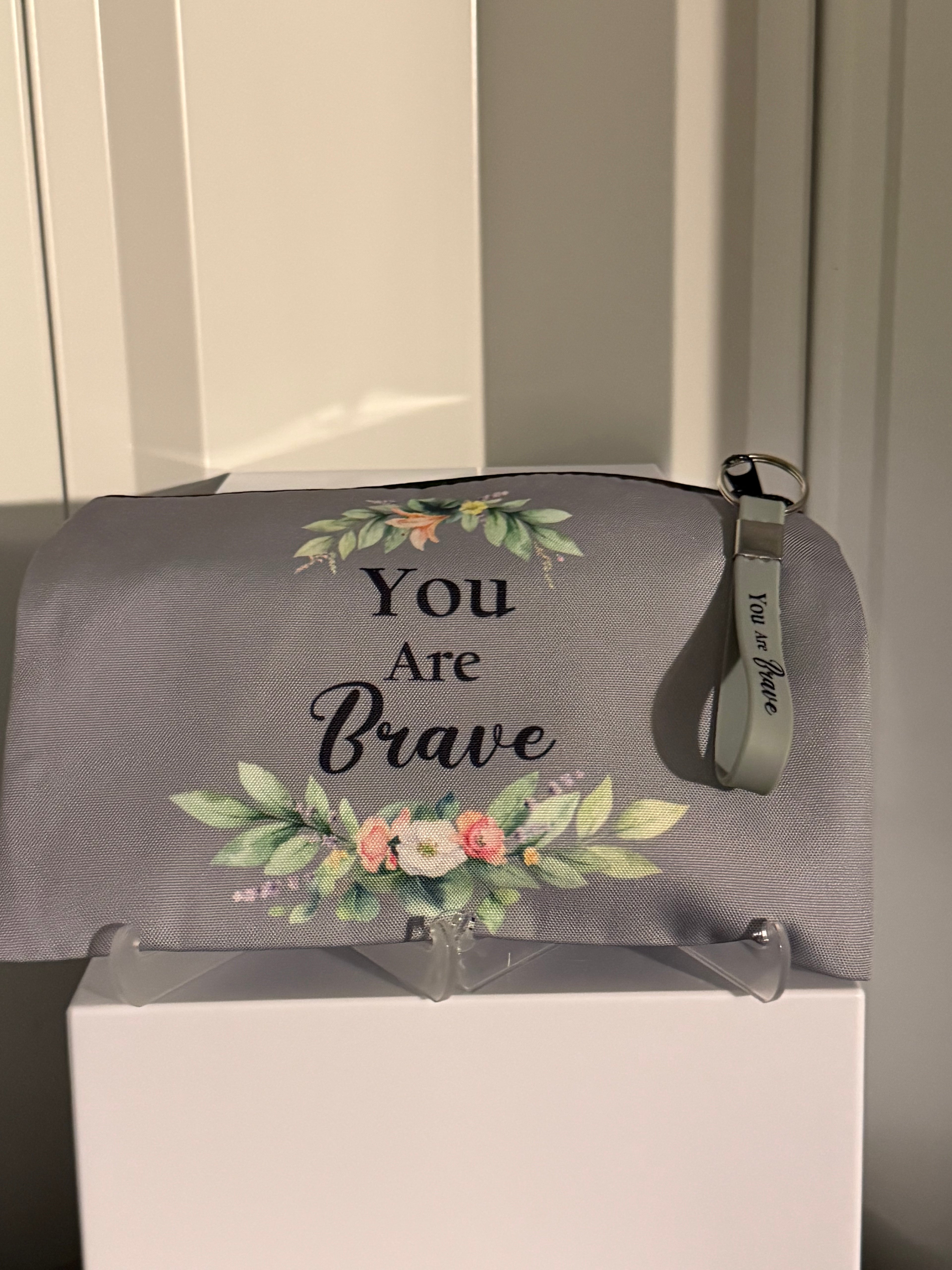 MOTIVATIONAL CANVAS MAKEUP BAG WITH KEYCHAIN