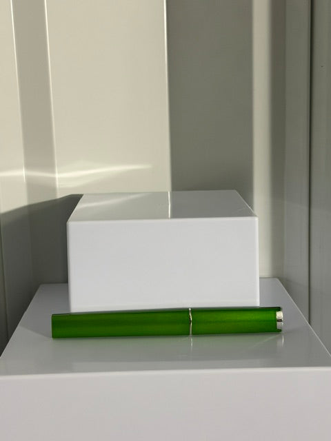 GLASS FINGERNAIL FILE