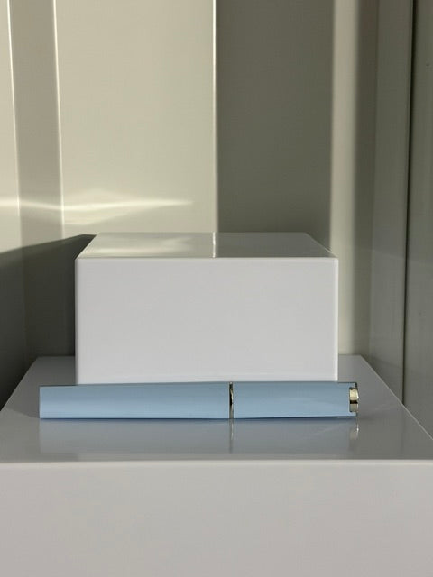 GLASS FINGERNAIL FILE