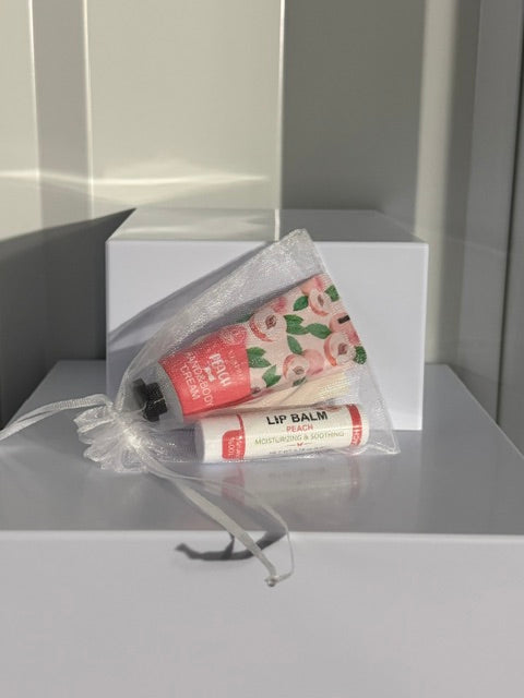 PEACH LIP BALM/HAND CREAM SET